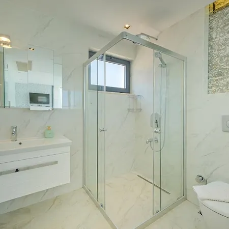 Luxury Sea View For 10 Guests In Kalkan Villa