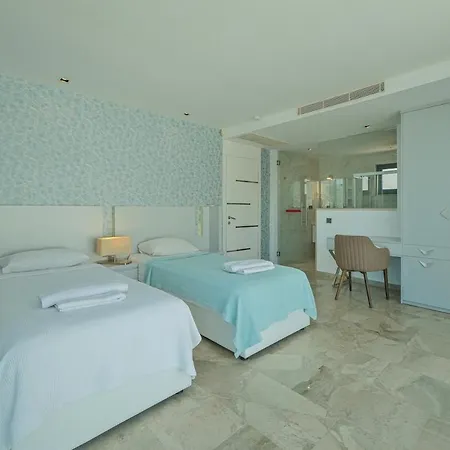 Luxury Sea View For 10 Guests In Kalkan